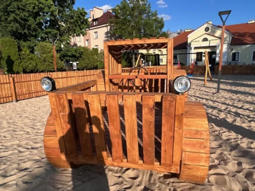 warka jablkowy plac zabaw 9